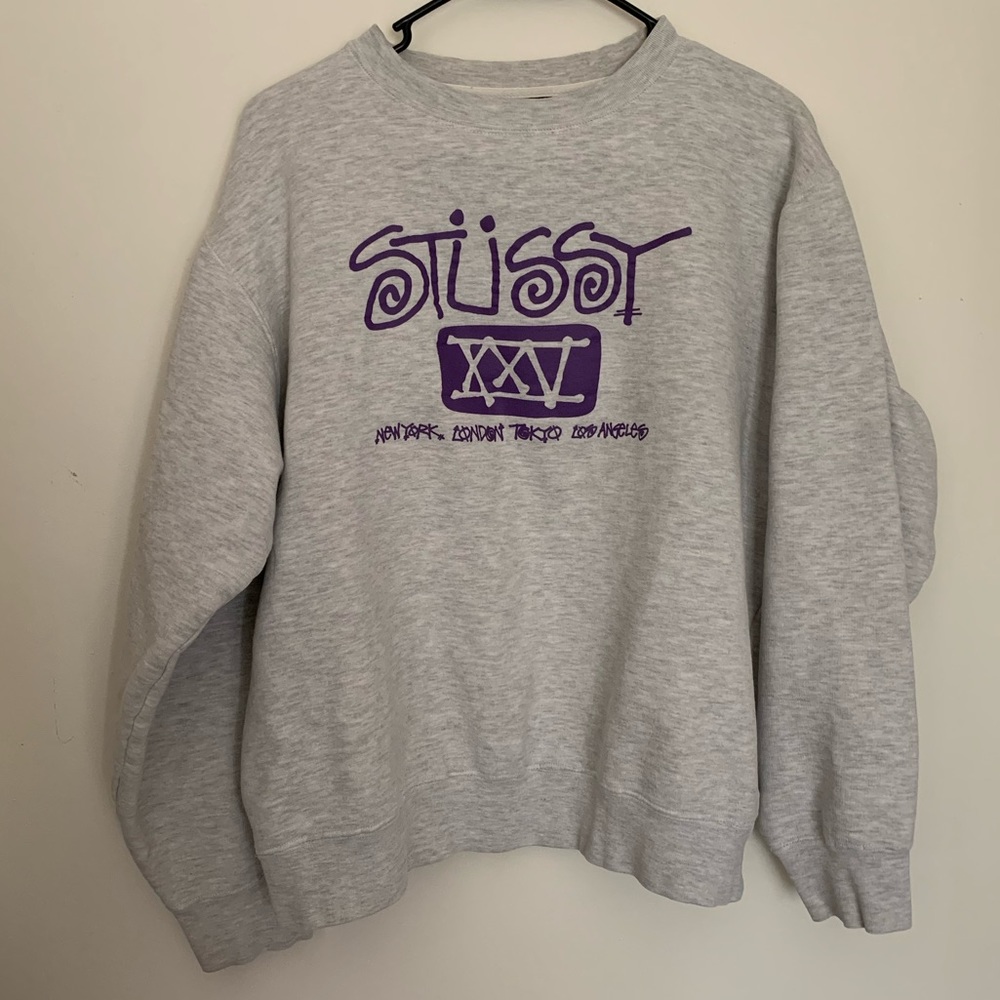 authentic vintage Stüssy crewneck